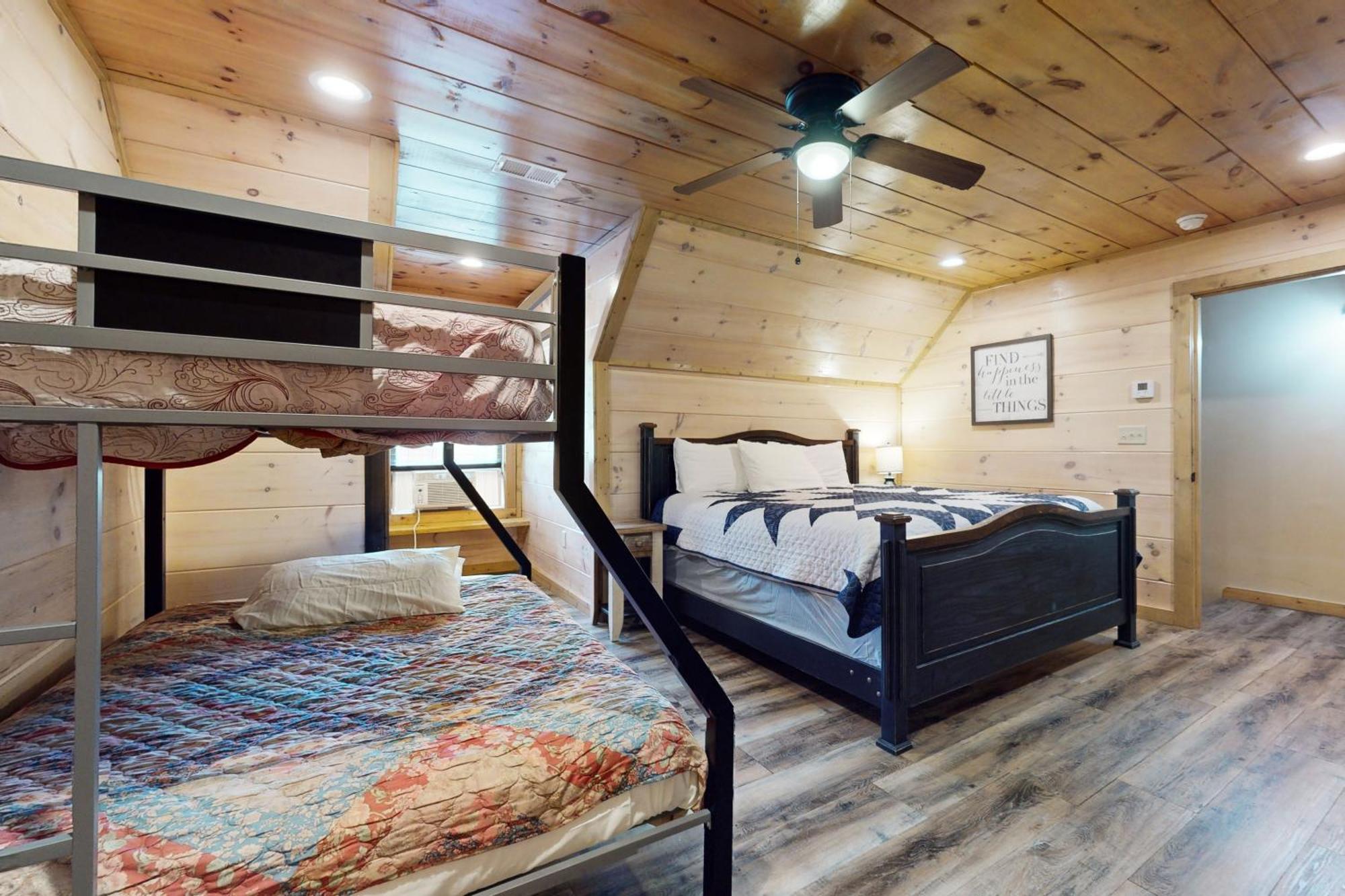 Bear Cove Falls Pigeon Forge Habitación foto